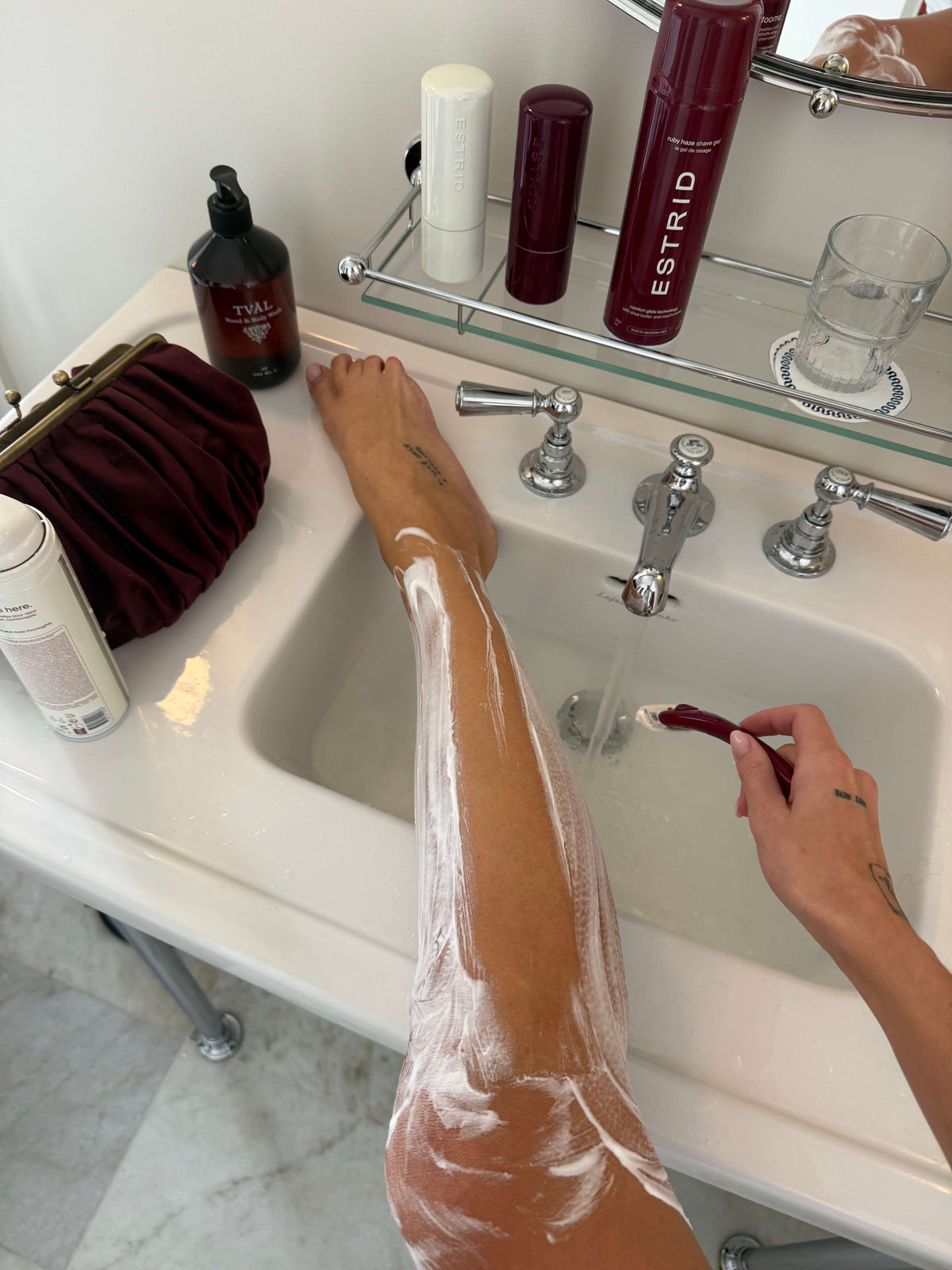 The Shave Gel Ruby